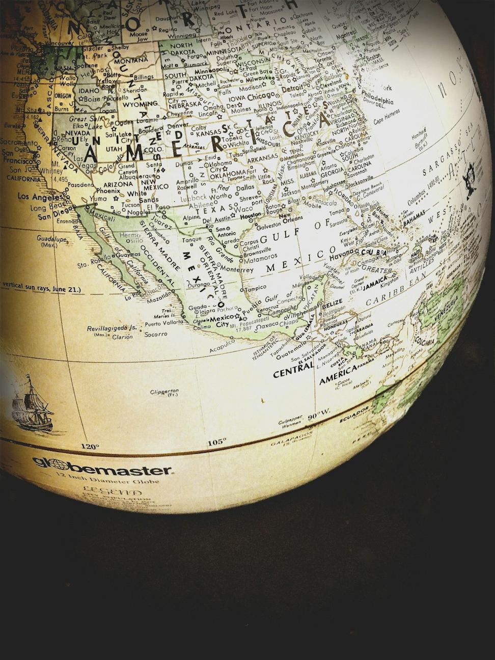 Global immigration visualization